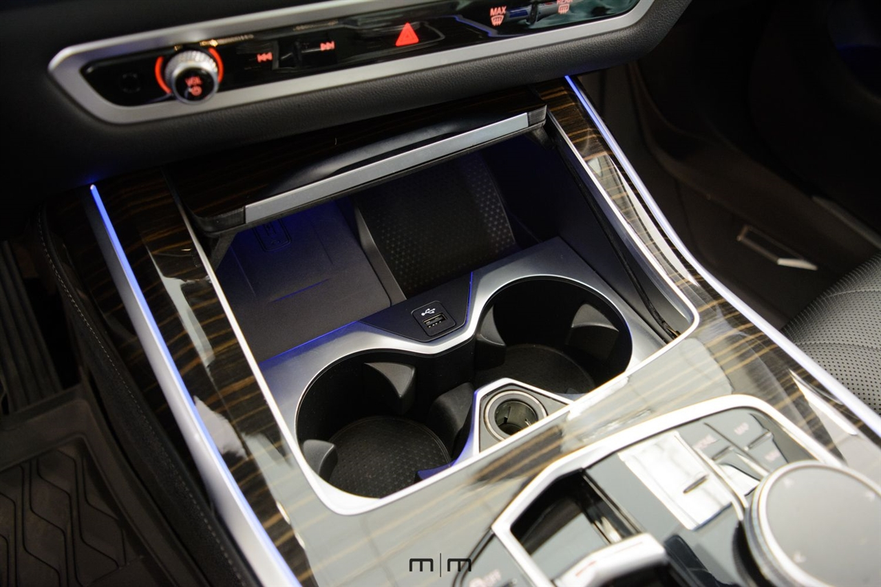 BMW X7  2024