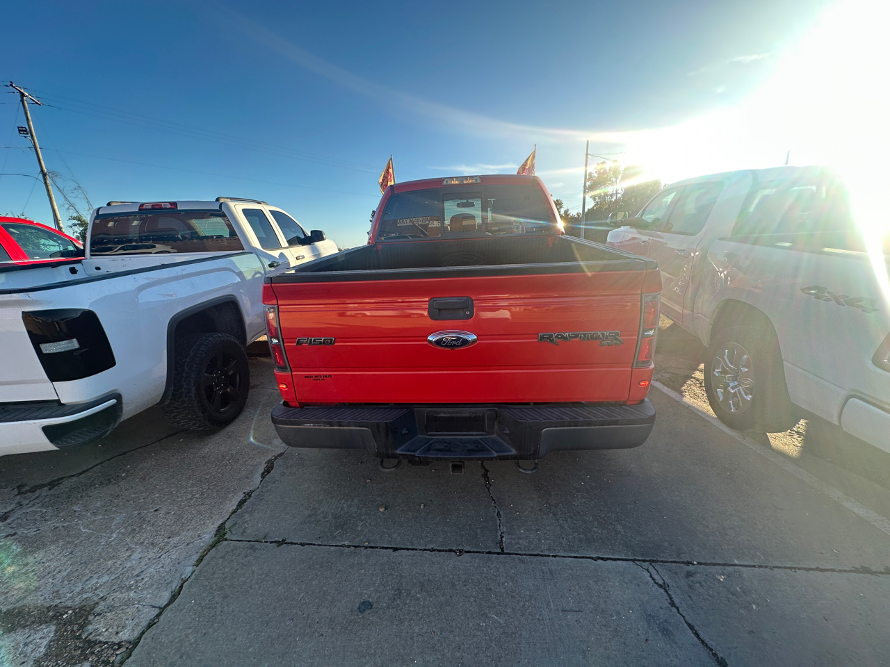 Ford F-150 4WD SuperCrew 145" SVT Raptor 2011