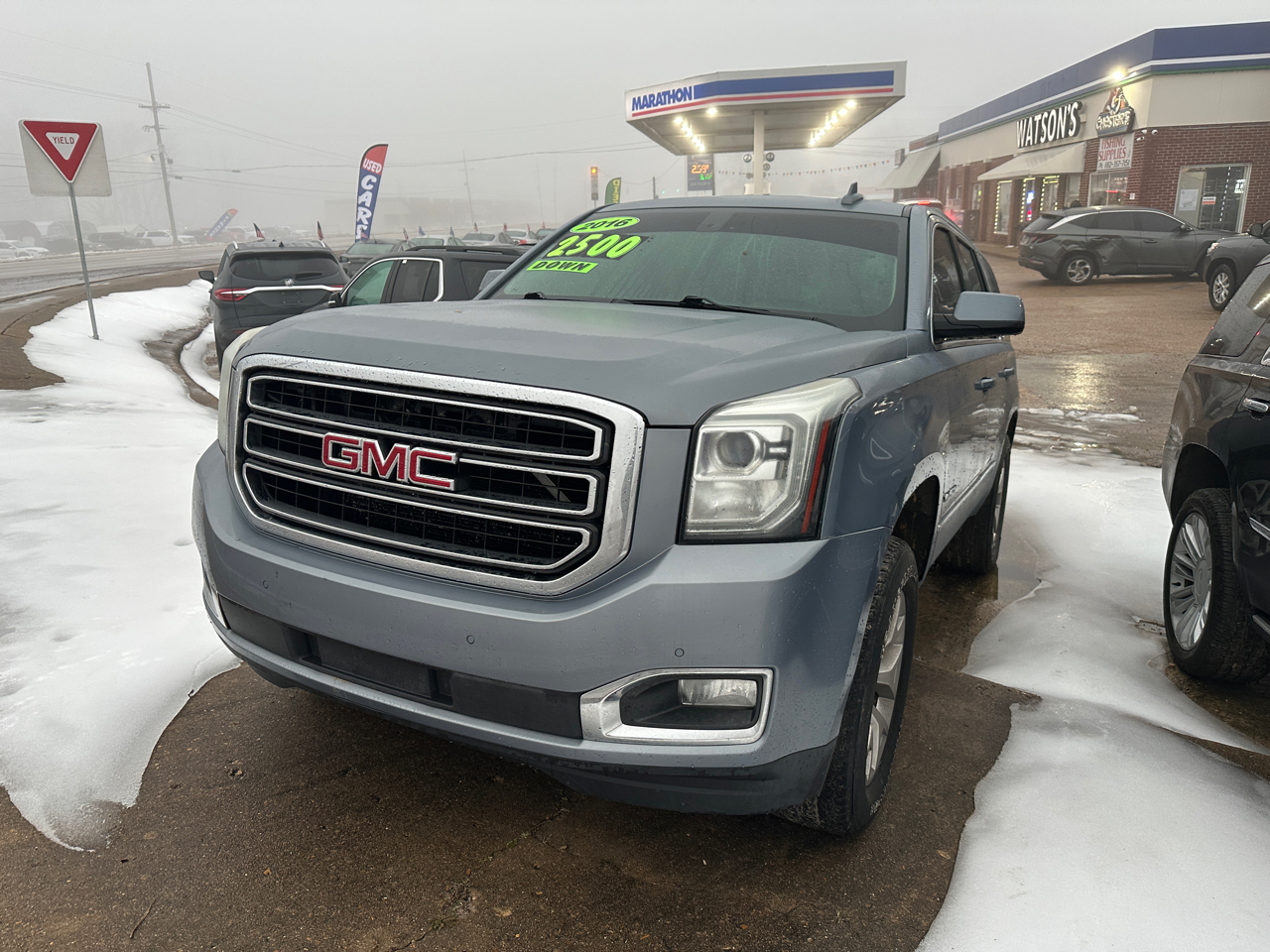 GMC Yukon 4WD 4dr SLE 2015