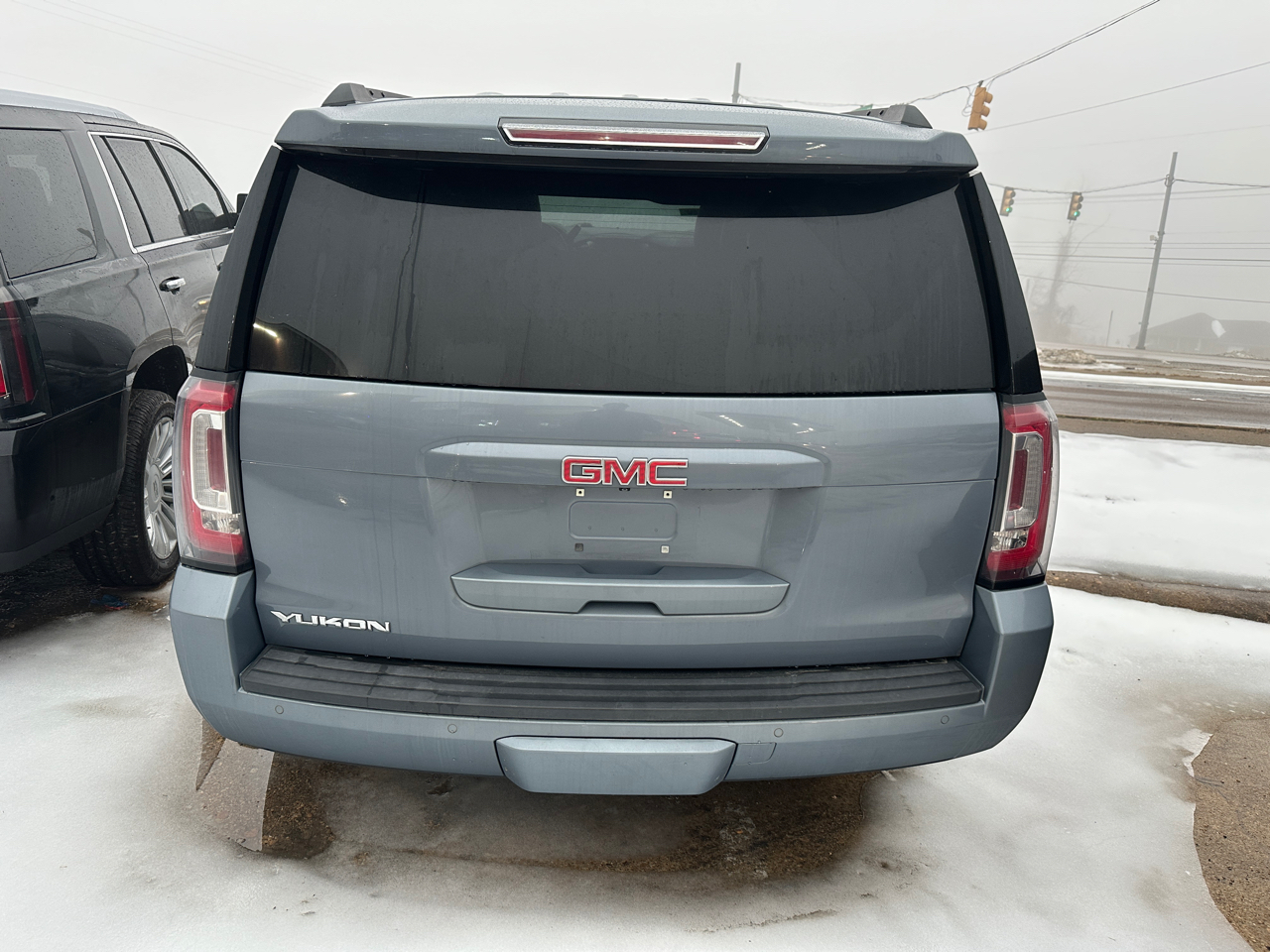 GMC Yukon 4WD 4dr SLE 2015