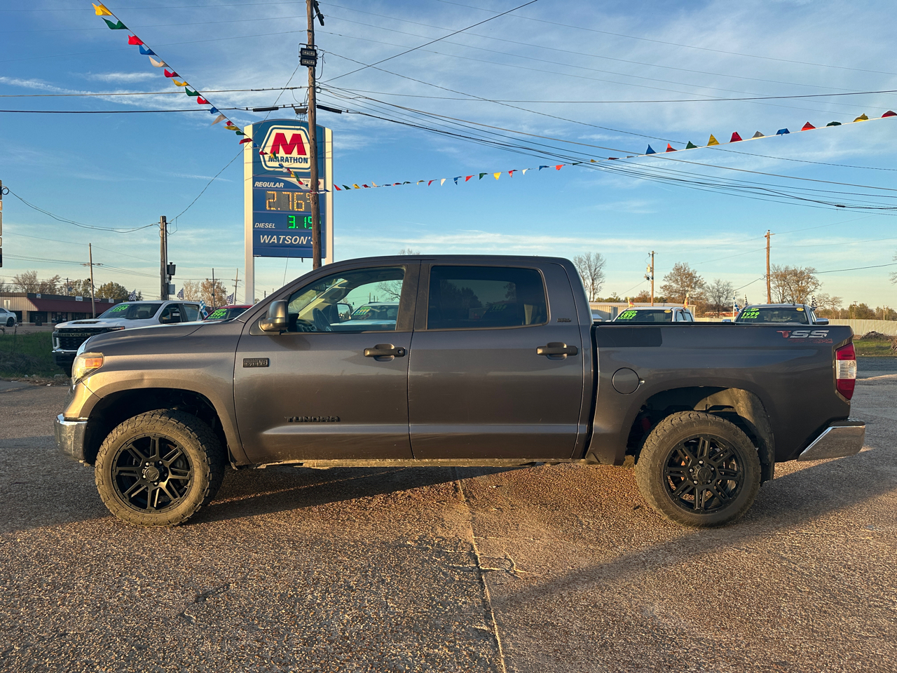 Toyota Tundra 4WD SR5 CrewMax 5.5' Bed 5.7L FFV (Natl) 2019
