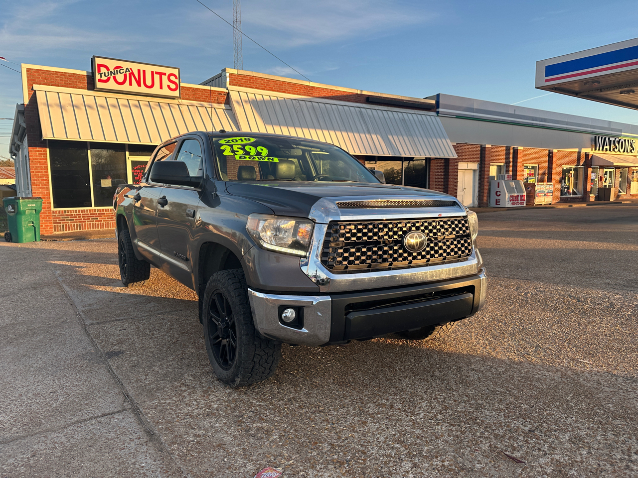 Toyota Tundra 4WD SR5 CrewMax 5.5' Bed 5.7L FFV (Natl) 2019