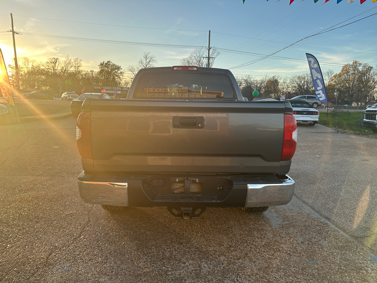 Toyota Tundra 4WD SR5 CrewMax 5.5' Bed 5.7L FFV (Natl) 2019