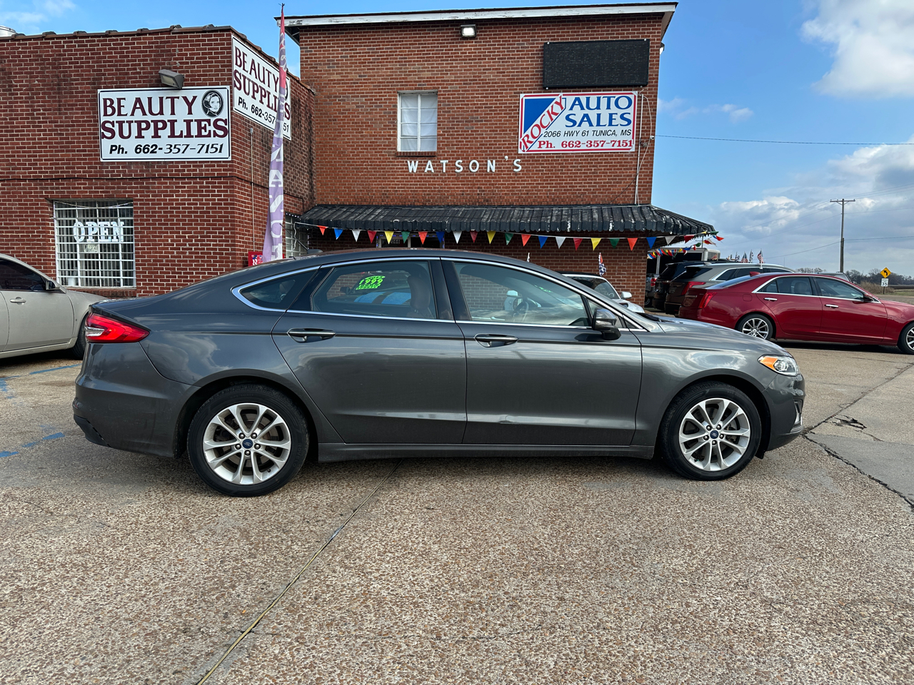 2019 Ford Fusion Energi Titanium's photo