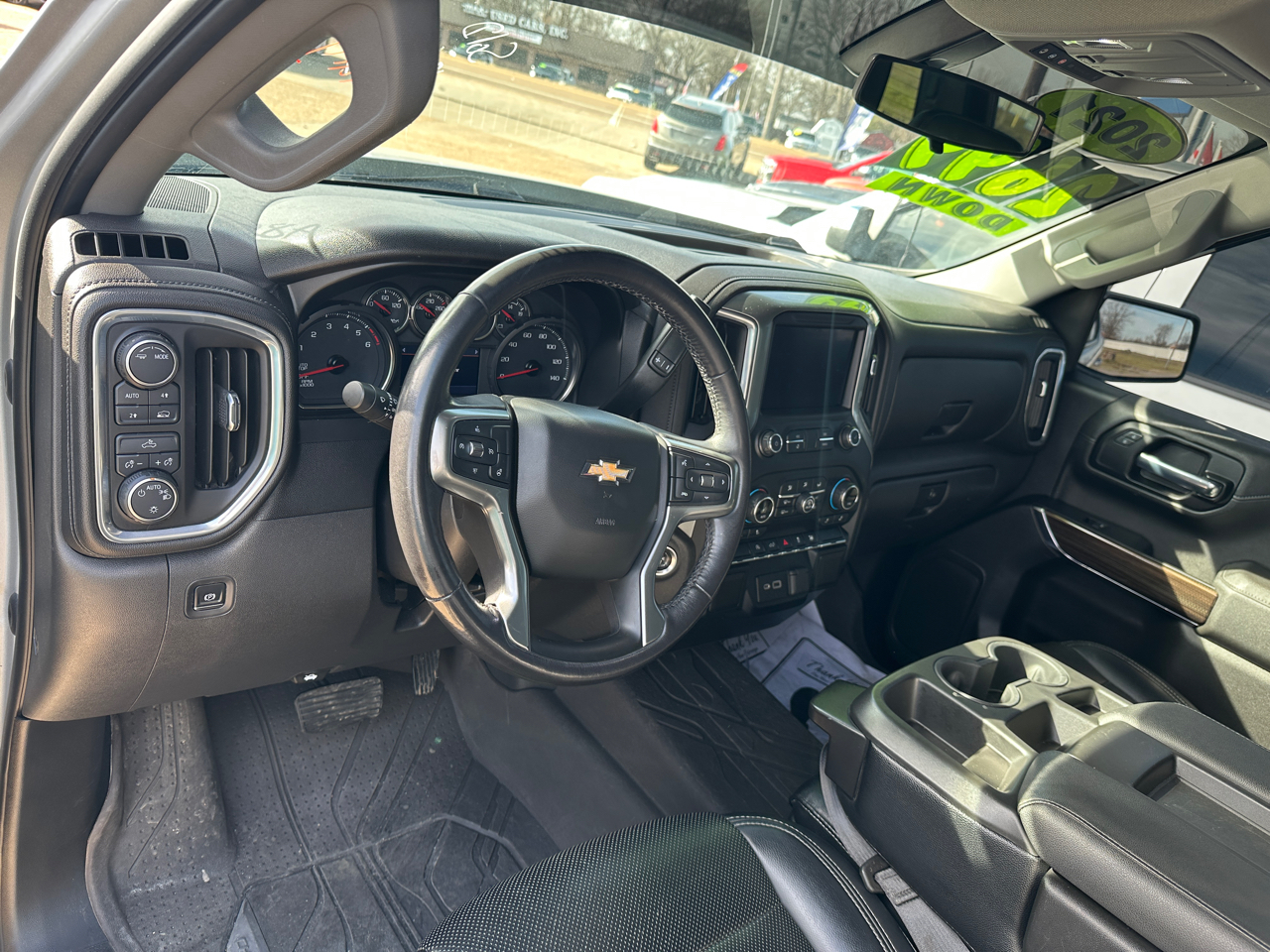 Chevrolet Silverado 1500 4WD Crew Cab 147" LT w/1LT 2021