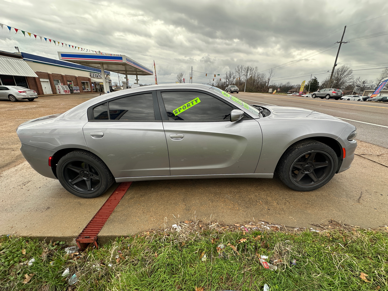 2017 Dodge Charger SXT's photo