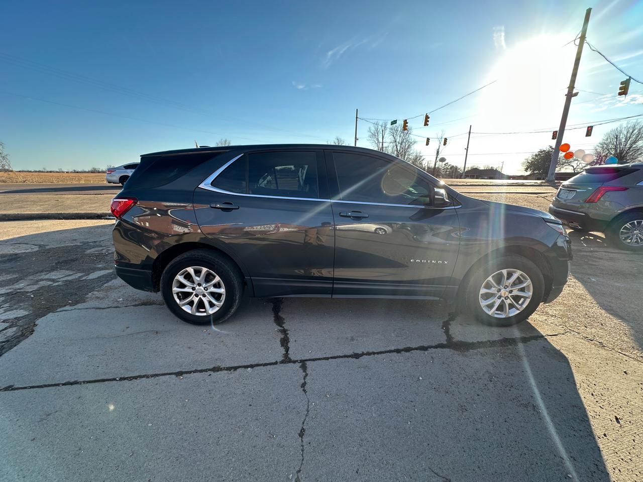 Chevrolet Equinox AWD 4dr LT w/1LT 2018