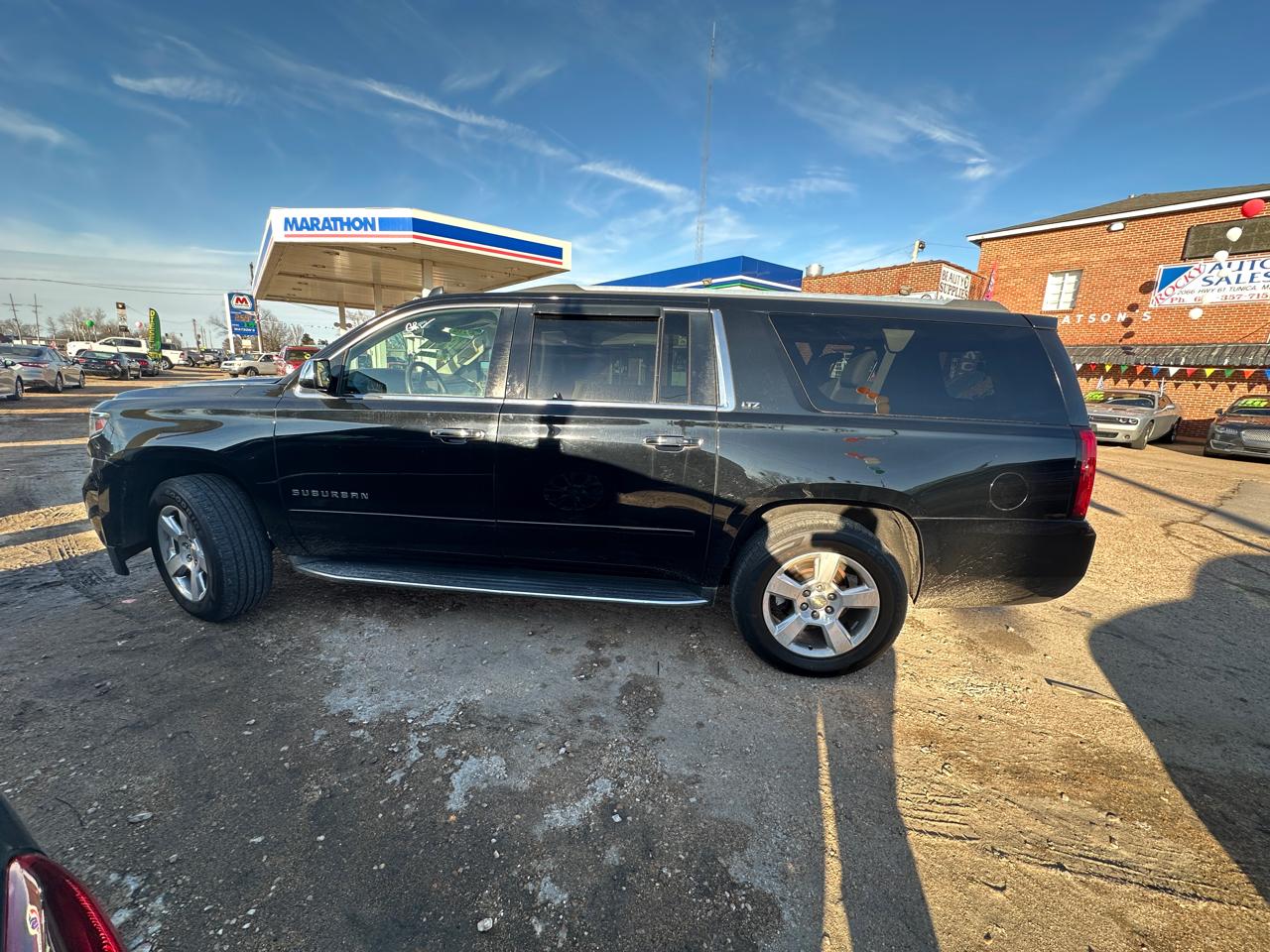 Chevrolet Suburban 2WD 4dr 1500 LTZ 2016