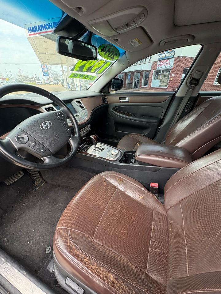 Hyundai Genesis 4dr Sdn V6 3.8L 2014