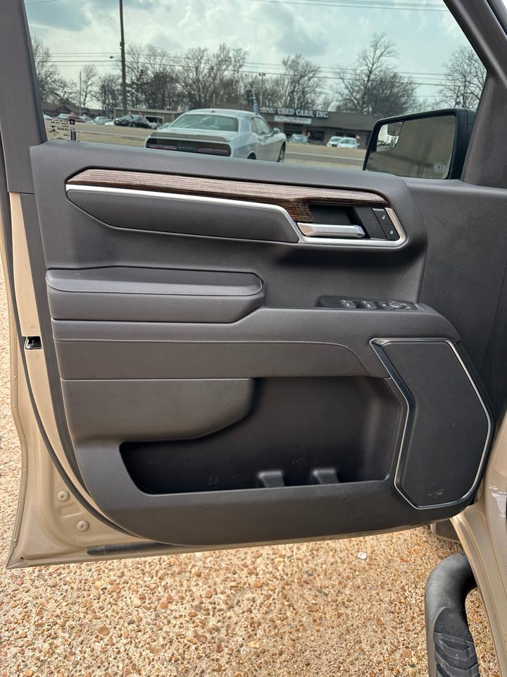 GMC Sierra 1500 2WD Crew Cab 147" Elevation 2022