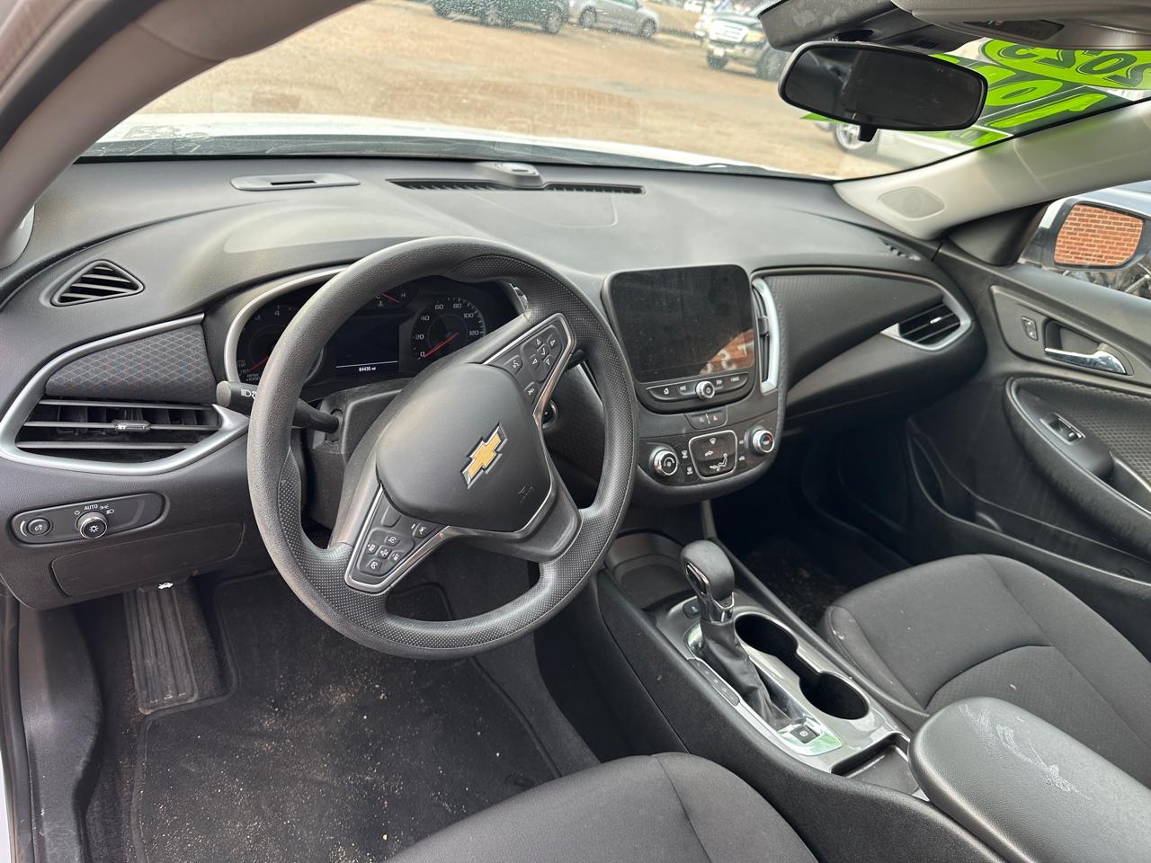 Chevrolet Malibu 4dr Sdn LS w/1FL 2023