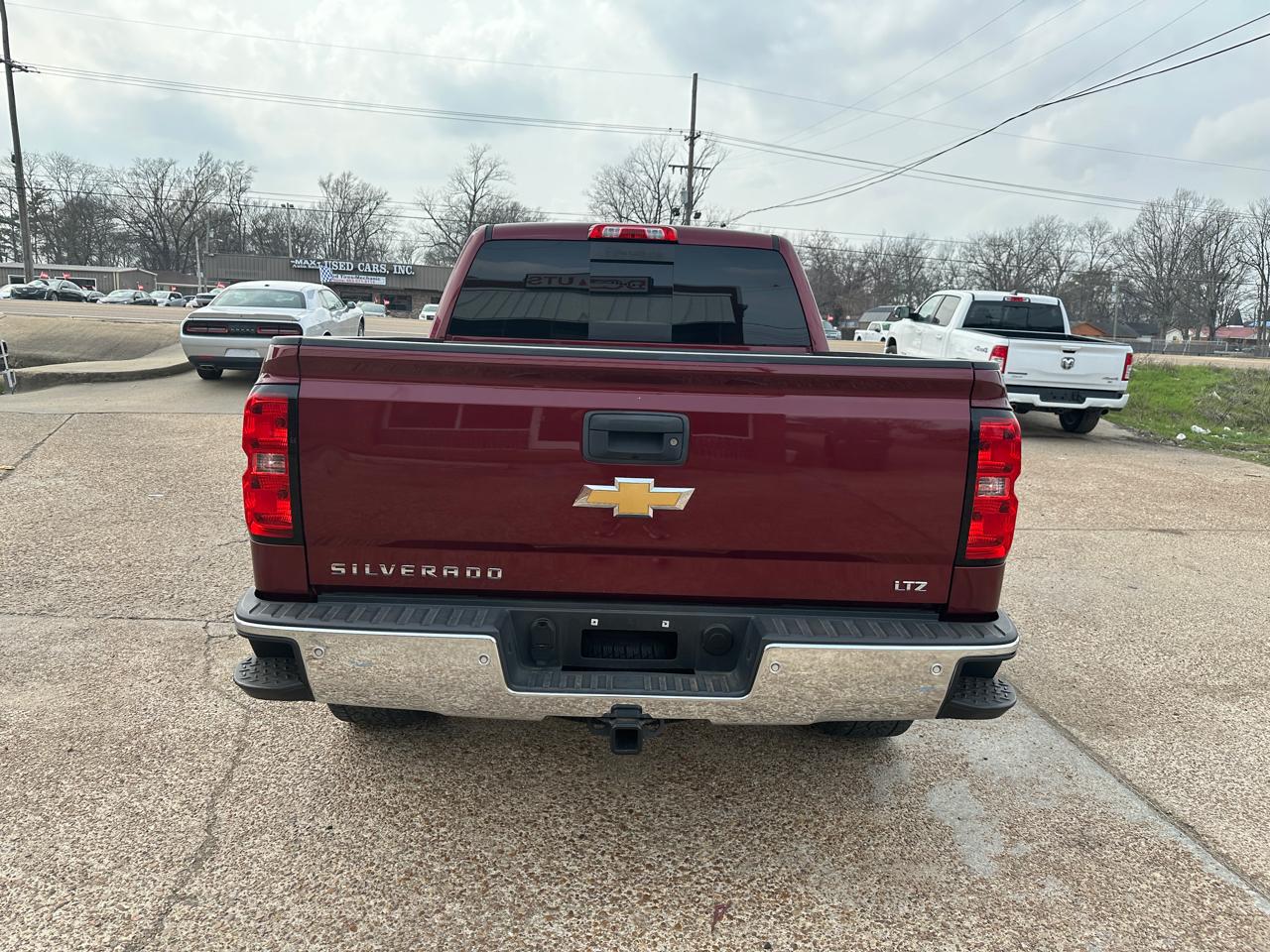 Chevrolet Silverado 1500 4WD Crew Cab 143.5" LTZ w/2LZ 2015