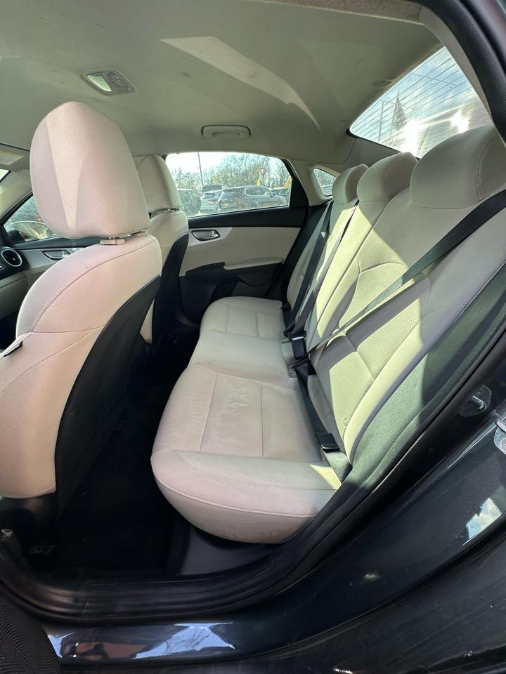 Kia Forte LXS IVT 2022