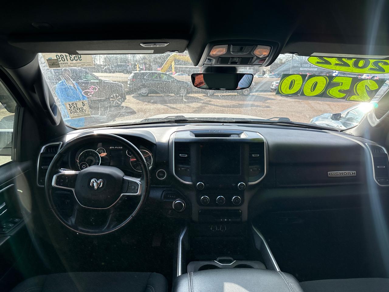 RAM 1500 Big Horn 4x2 Crew Cab 5'7" Box 2022