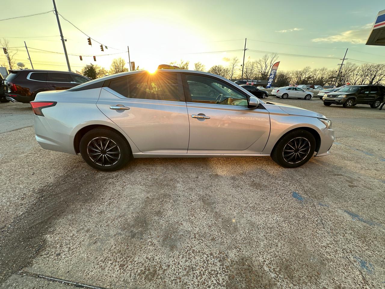 Nissan Altima 2.5 S Sedan 2020