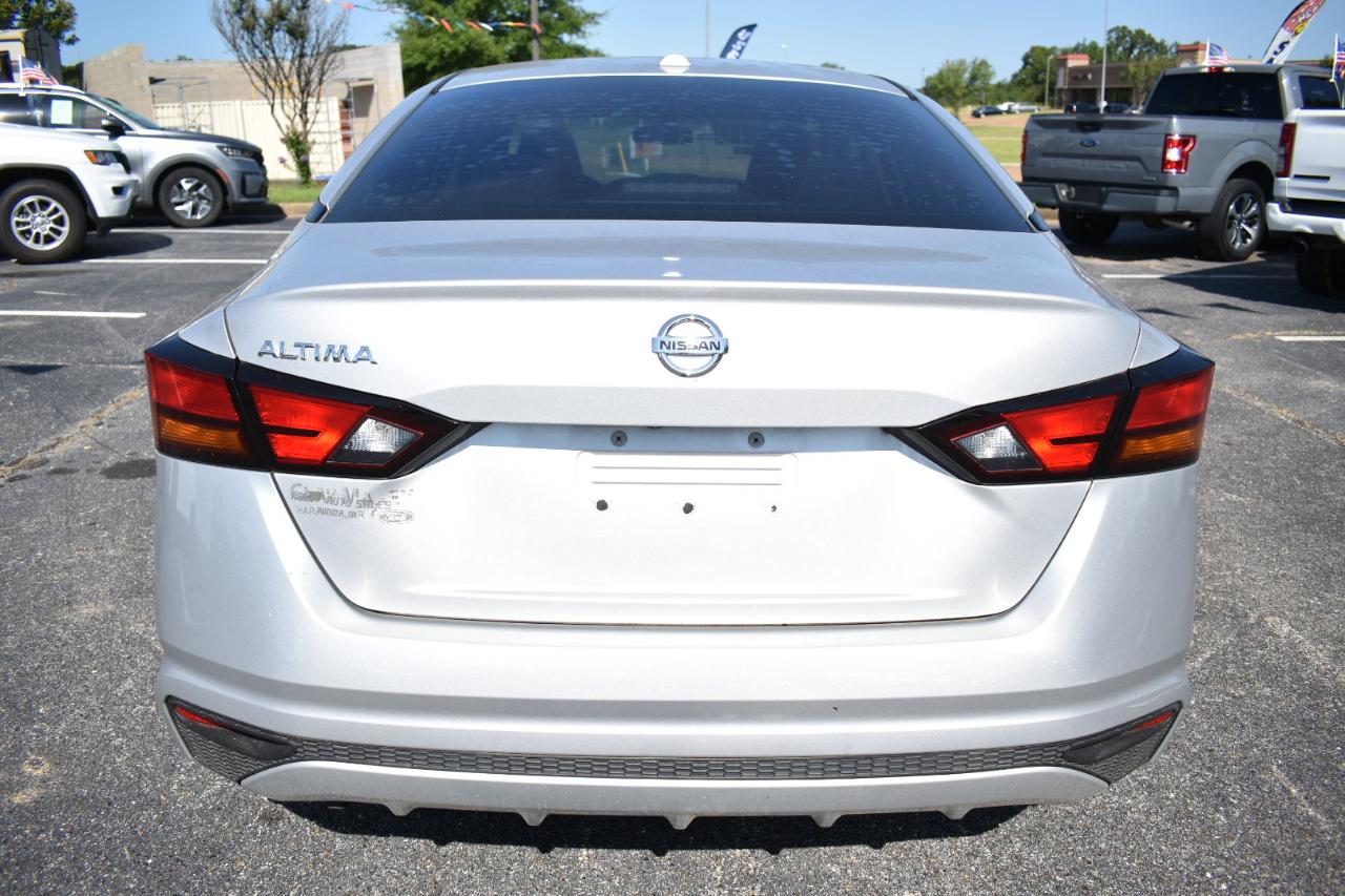 Nissan Altima 2.5 S Sedan 2020
