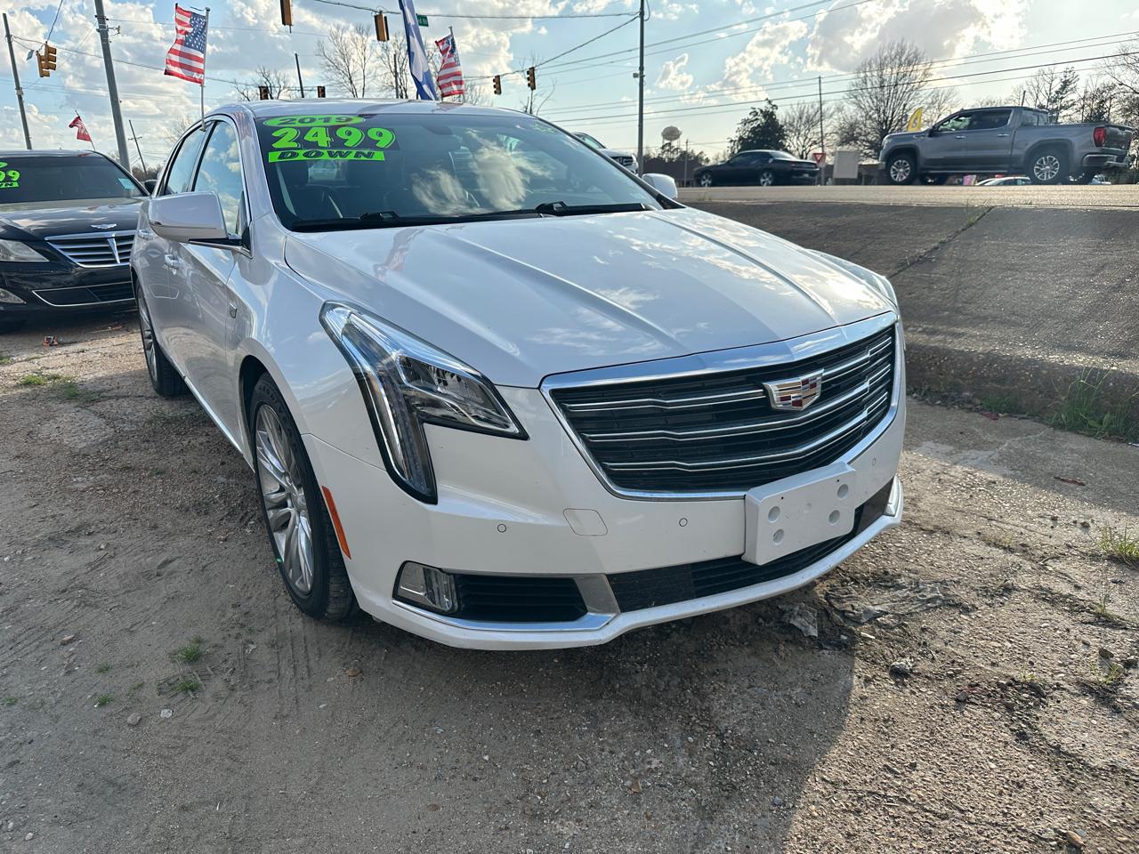 Cadillac XTS 4dr Sdn Luxury AWD 2019