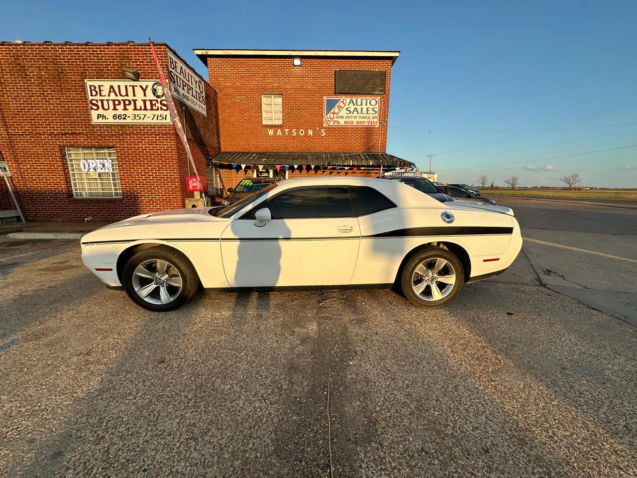 Dodge Challenger SXT RWD 2018