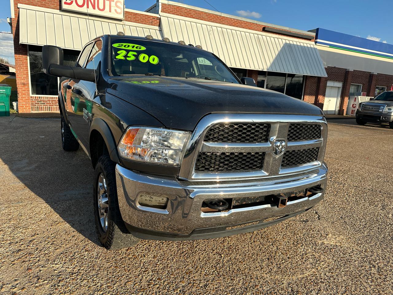 RAM 2500 4WD Crew Cab 149" Tradesman 2016