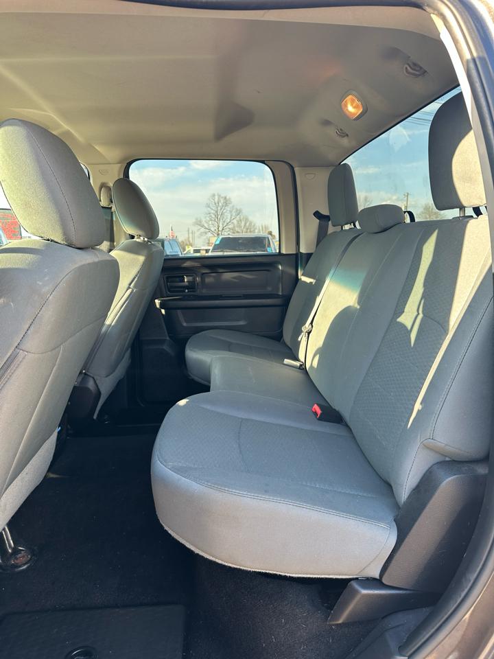 RAM 2500 4WD Crew Cab 149" Tradesman 2016