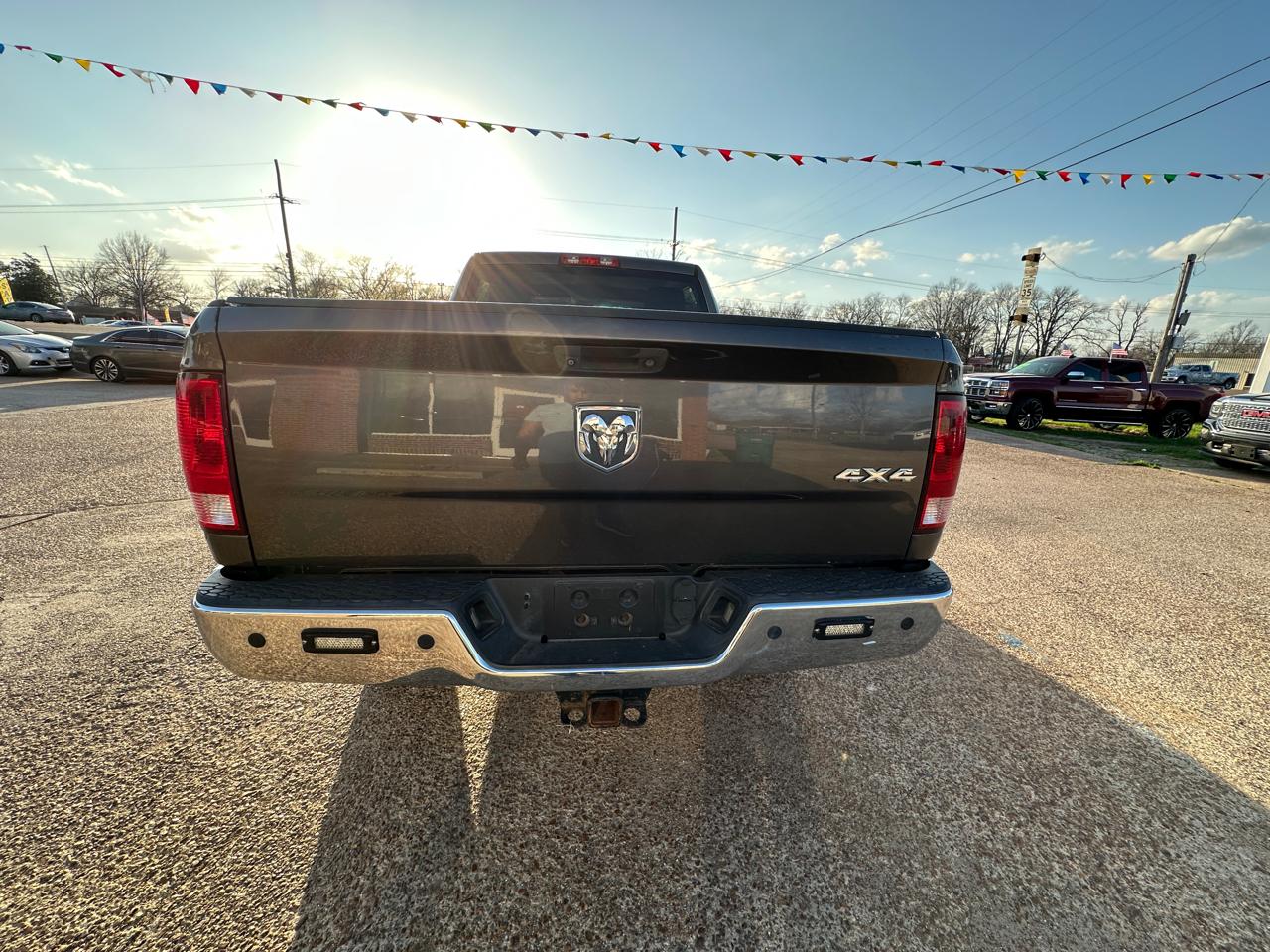 RAM 2500 4WD Crew Cab 149" Tradesman 2016