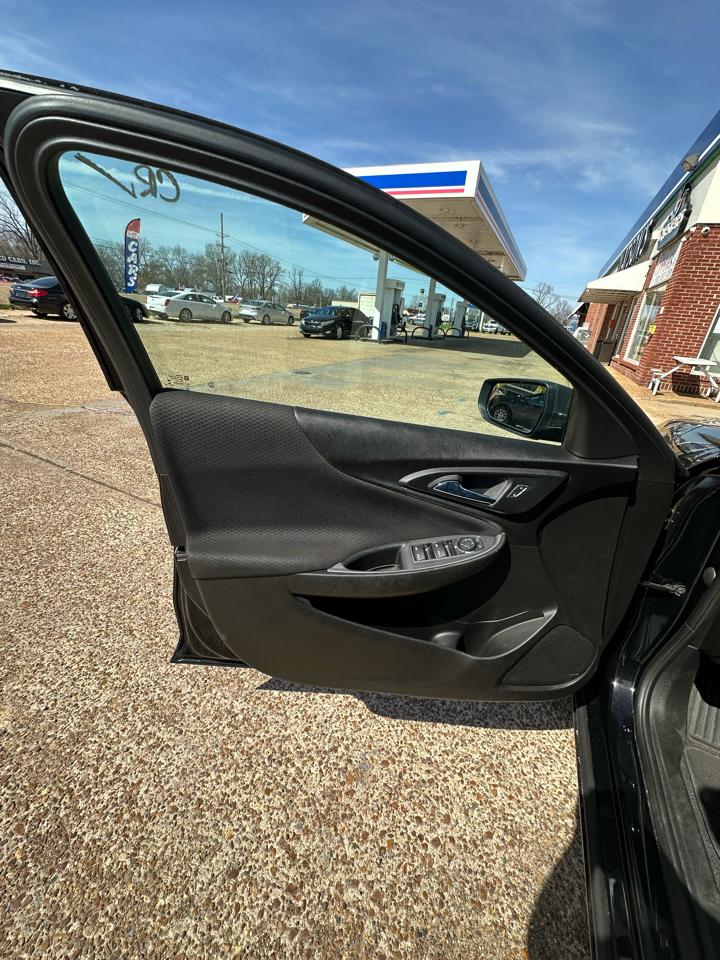 Chevrolet Malibu 4dr Sdn LS w/1FL 2023