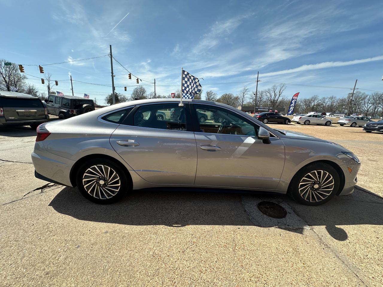 Hyundai Sonata Hybrid Limited 2.0L 2023