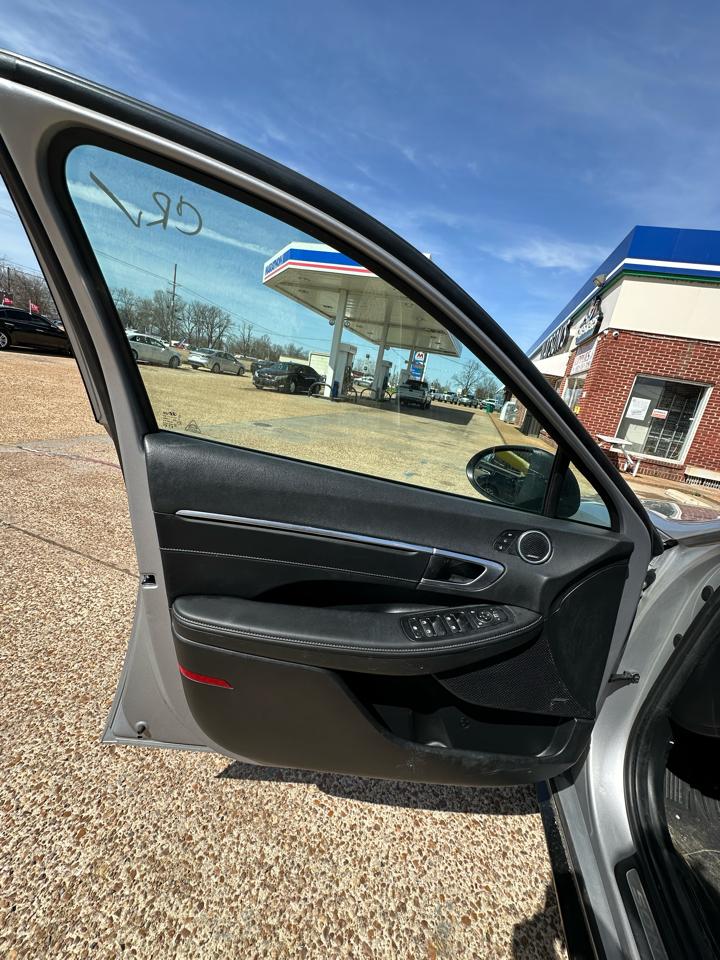 Hyundai Sonata Hybrid Limited 2.0L 2023