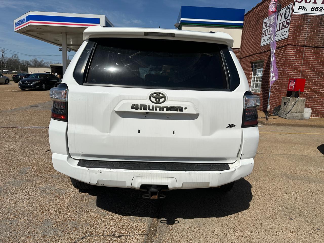 Toyota 4Runner RWD 4dr V6 SR5 Premium (Natl) 2016