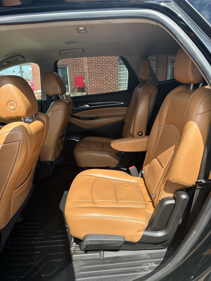 Buick Enclave FWD 4dr Essence 2018