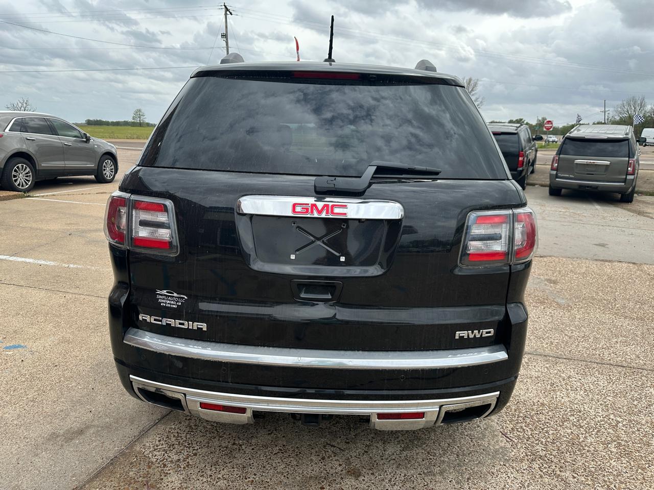 GMC Acadia AWD 4dr Denali 2016