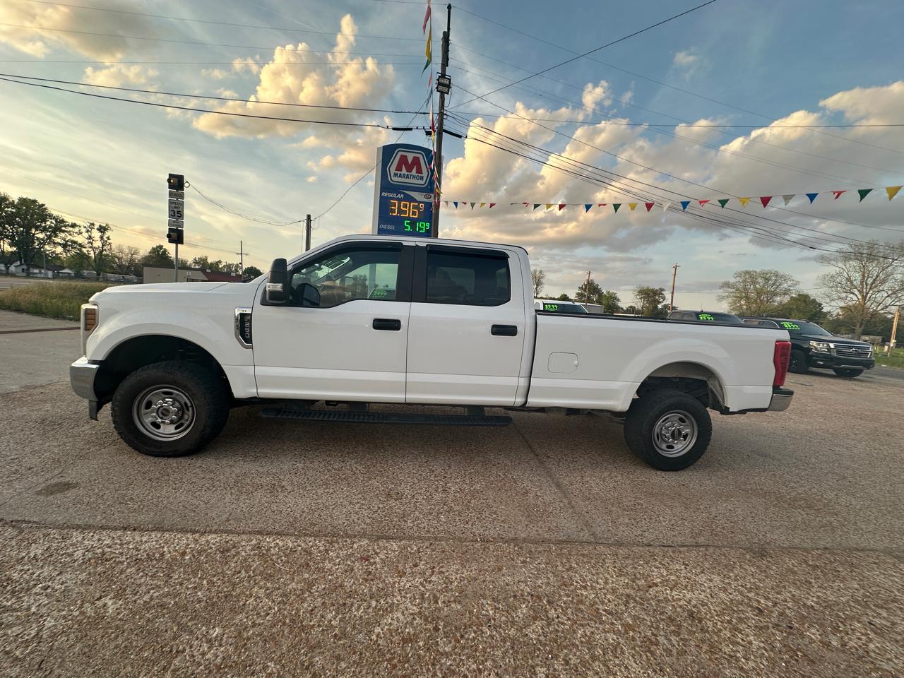 Ford Super Duty F-250 SRW King Ranch 4WD Crew Cab 8' Box 2019