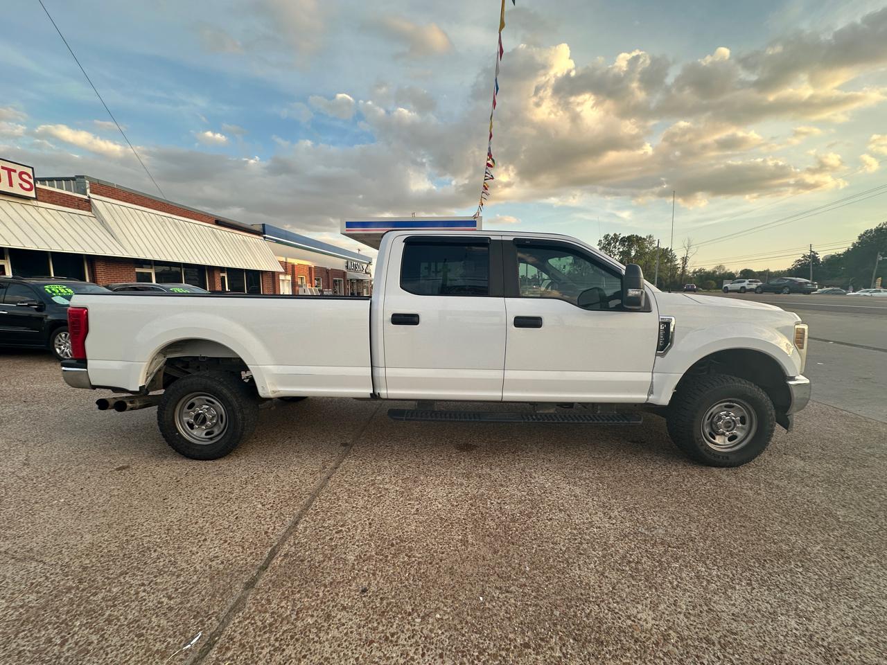 Ford Super Duty F-250 SRW King Ranch 4WD Crew Cab 8' Box 2019