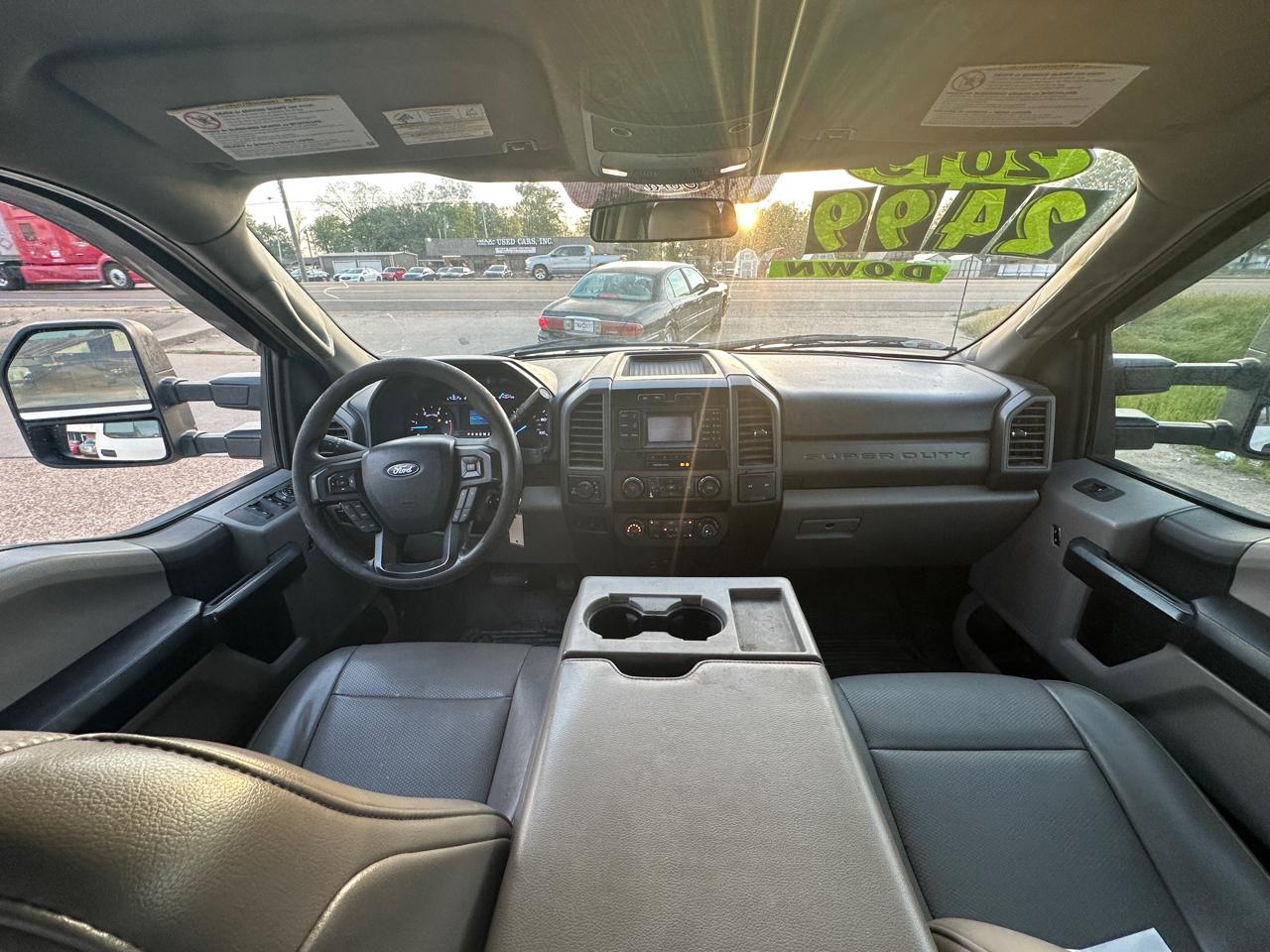 Ford Super Duty F-250 SRW King Ranch 4WD Crew Cab 8' Box 2019