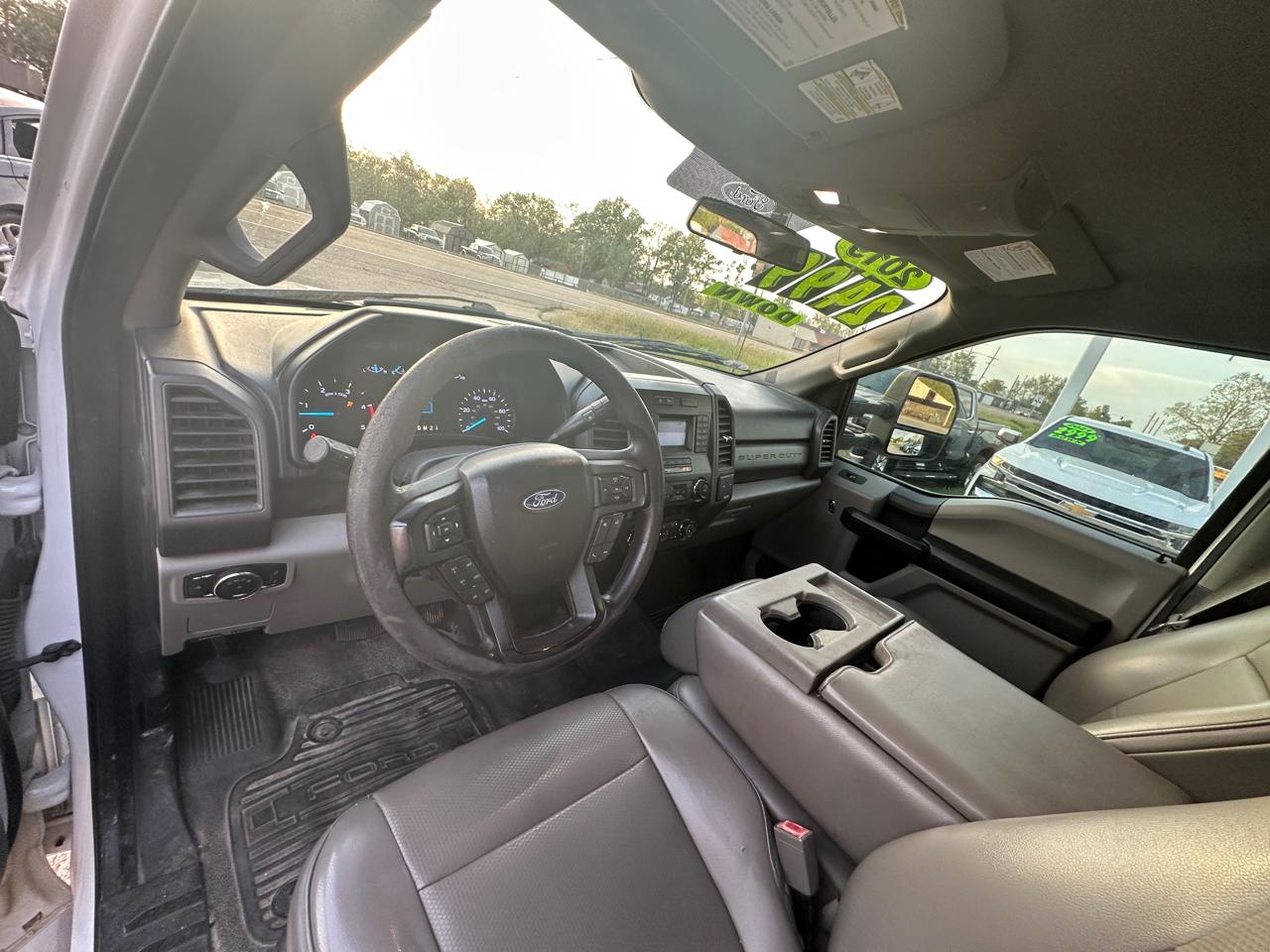 Ford Super Duty F-250 SRW King Ranch 4WD Crew Cab 8' Box 2019