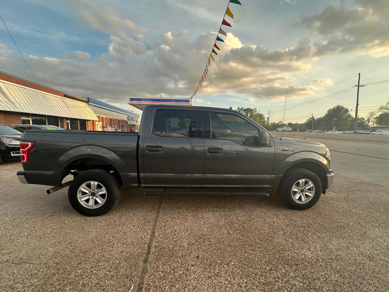 Ford F-150 XLT 4WD SuperCrew 5.5' Box 2019