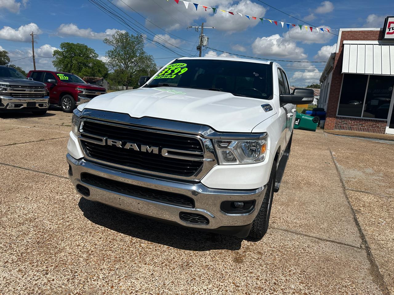 RAM 1500 Big Horn/Lone Star 4x4 Crew Cab 5'7" Box 2019