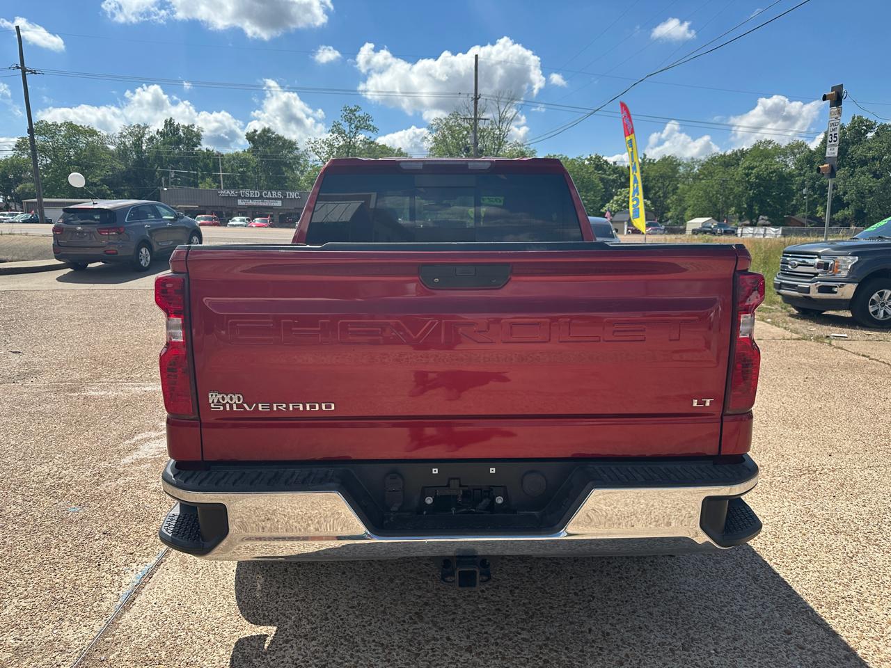 Chevrolet Silverado 1500 2WD Crew Cab 147" LT 2021