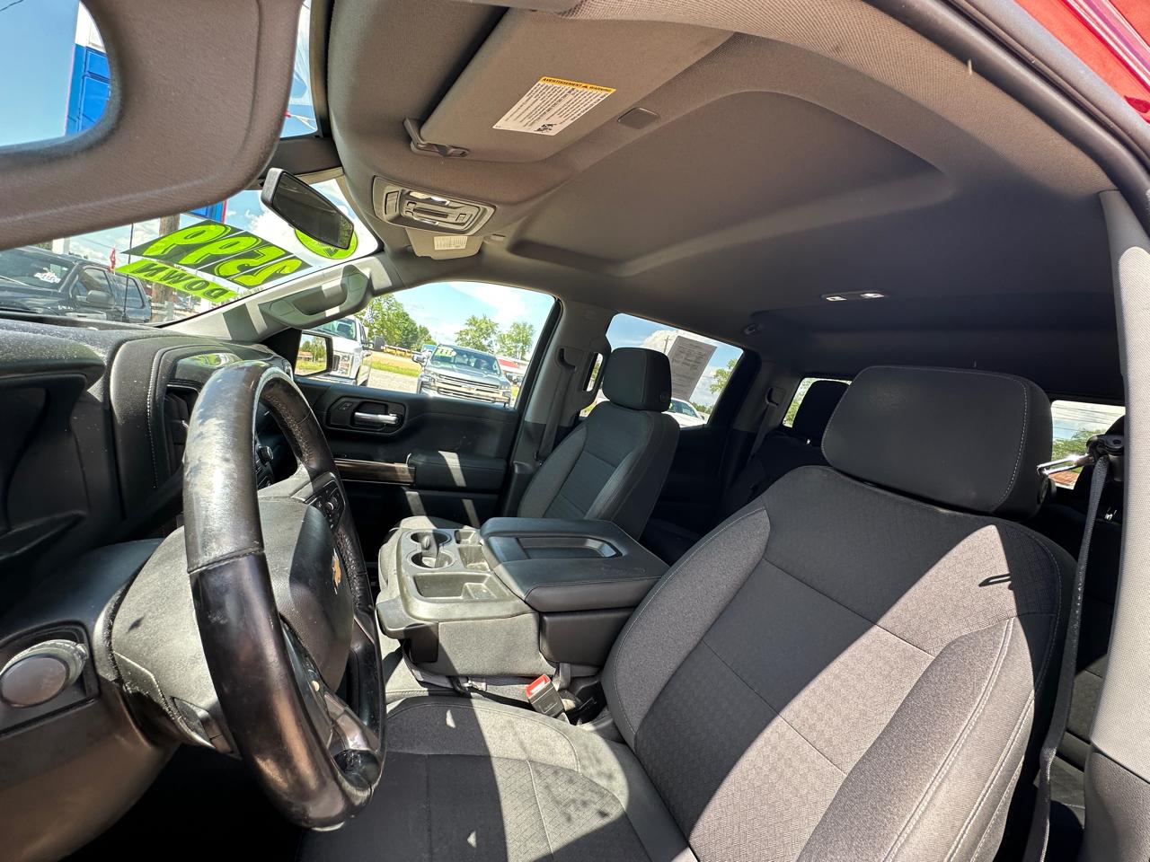 Chevrolet Silverado 1500 2WD Crew Cab 147" LT 2021