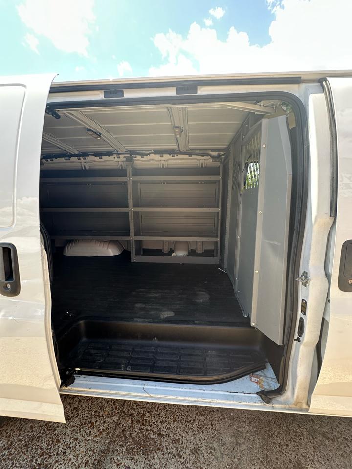 Chevrolet Express Cargo Van RWD 2500 135" 2021