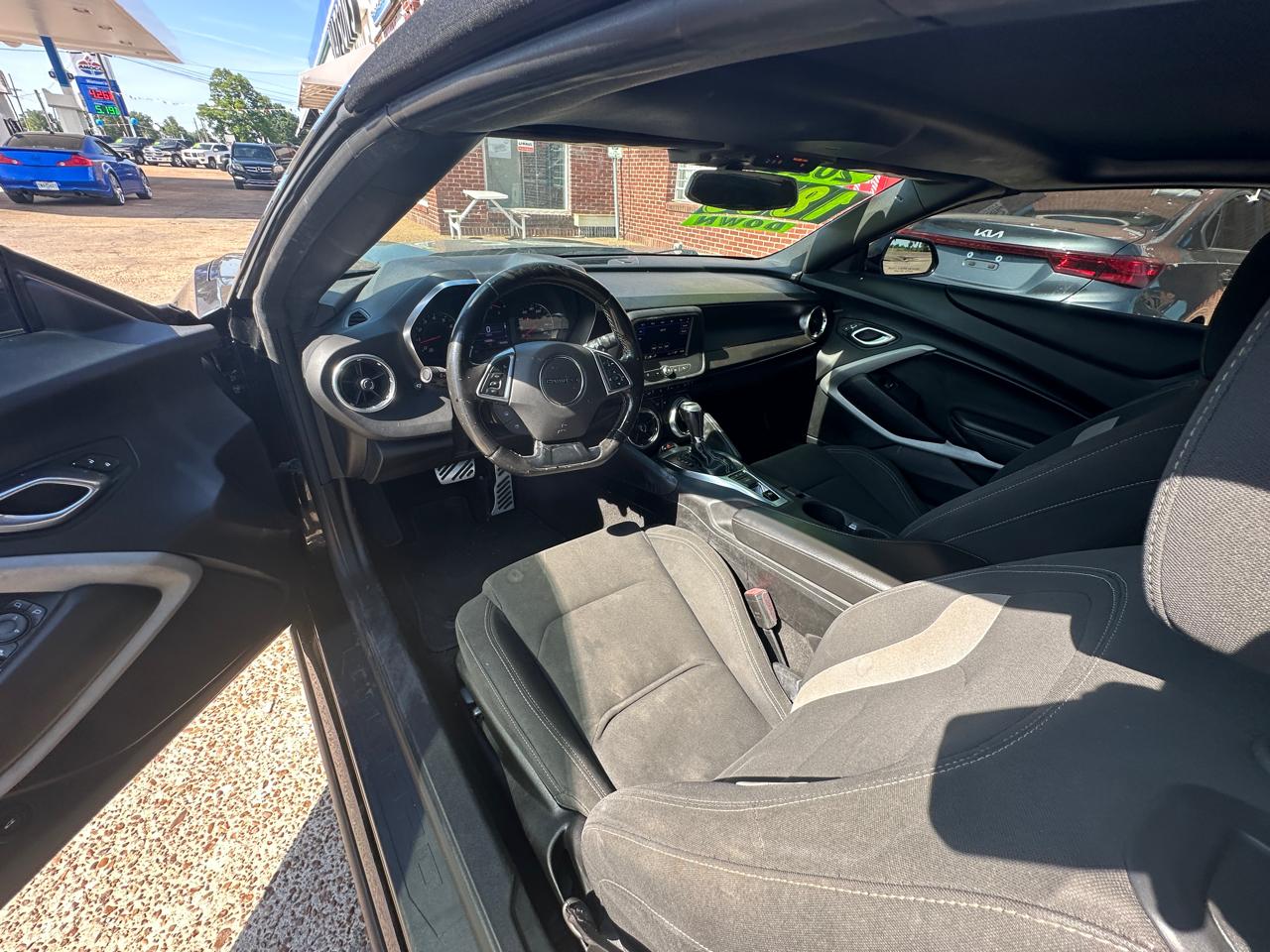 Chevrolet Camaro 2dr Conv 1LT 2021