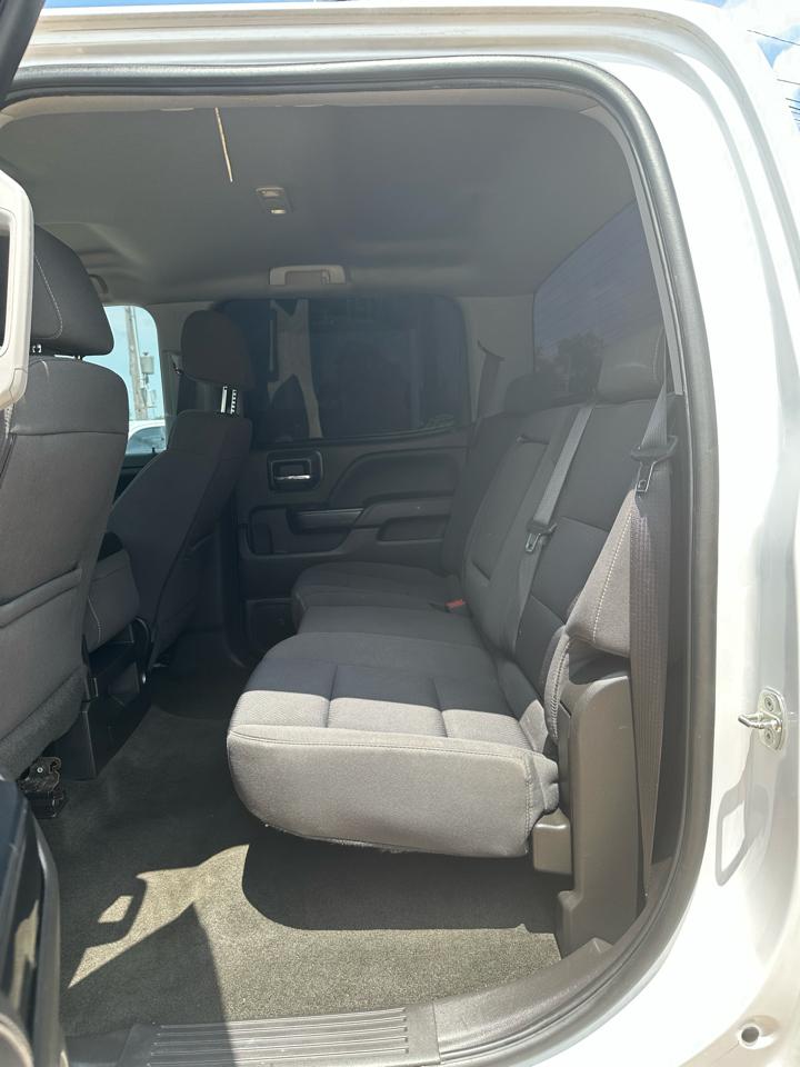 Chevrolet Silverado 1500 4WD Crew Cab 143.5" LT w/1LT 2018