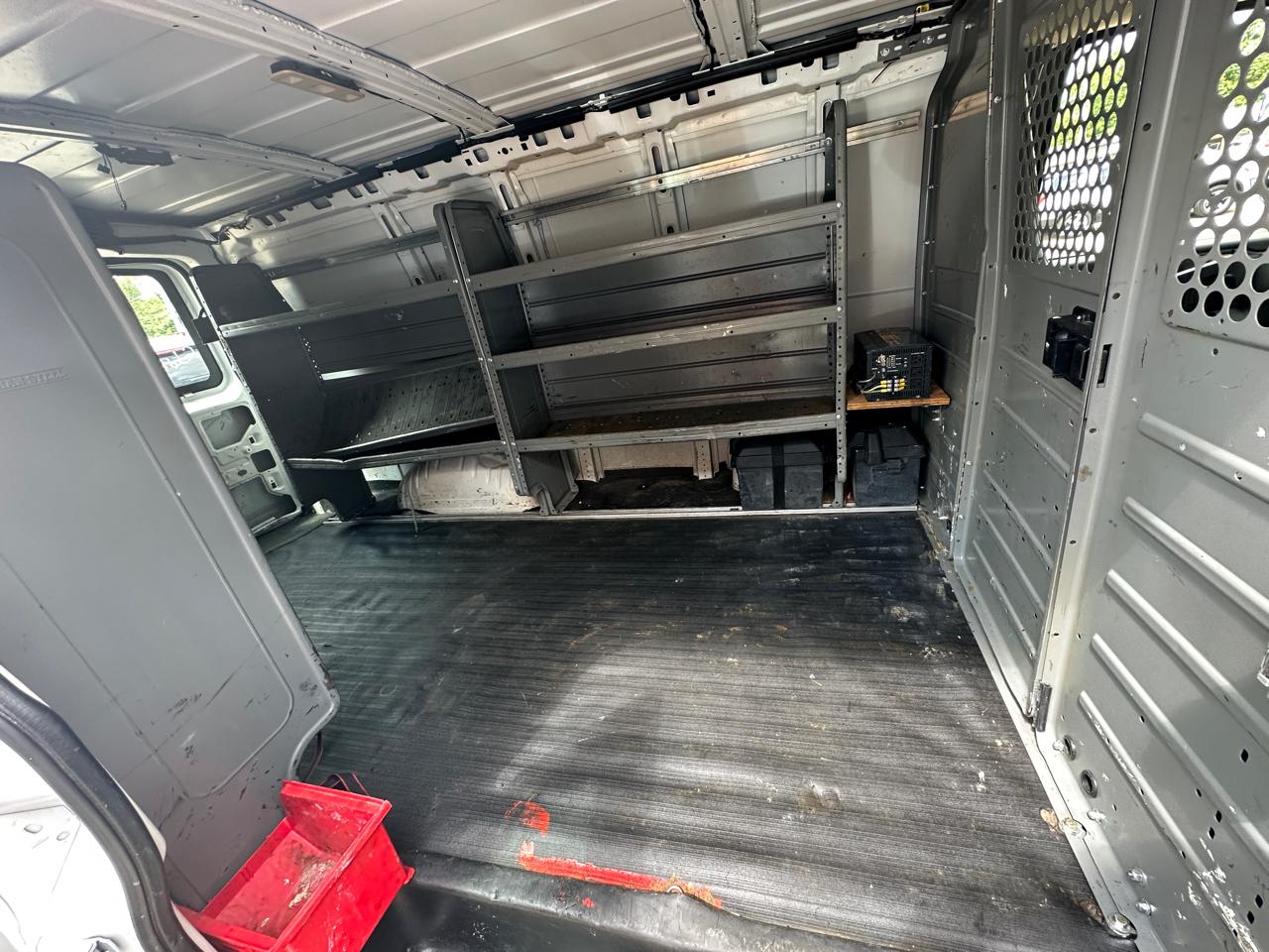 Chevrolet Express Cargo Van RWD 2500 135" 2021