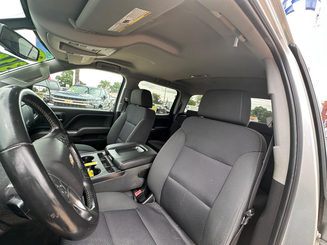 Chevrolet Silverado 1500 2WD Crew Cab 143.5" LT w/1LT 2017
