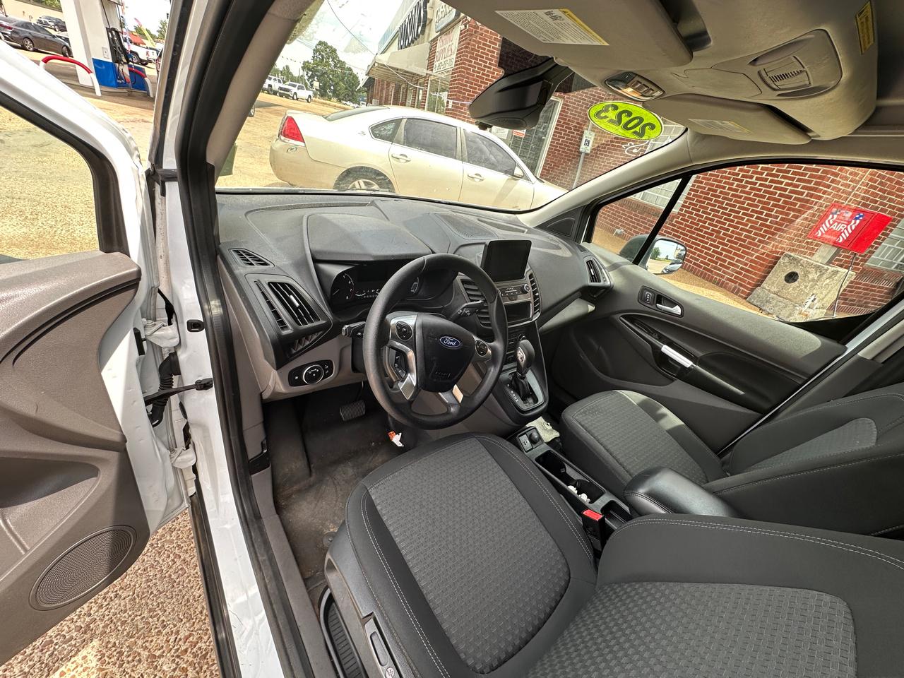 Ford Transit Connect Van XLT LWB w/Rear Symmetrical Doors 2023