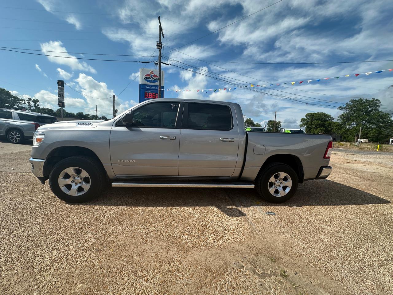 2019 RAM 1500 Big Horn/Lone Star 4x4 Crew Cab 5'7" Box