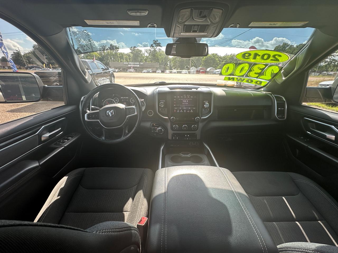 RAM 1500 Big Horn/Lone Star 4x4 Crew Cab 5'7" Box 2019