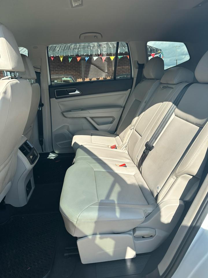 Volkswagen Atlas 3.6L V6 SE w/Technology 4MOTION 2019