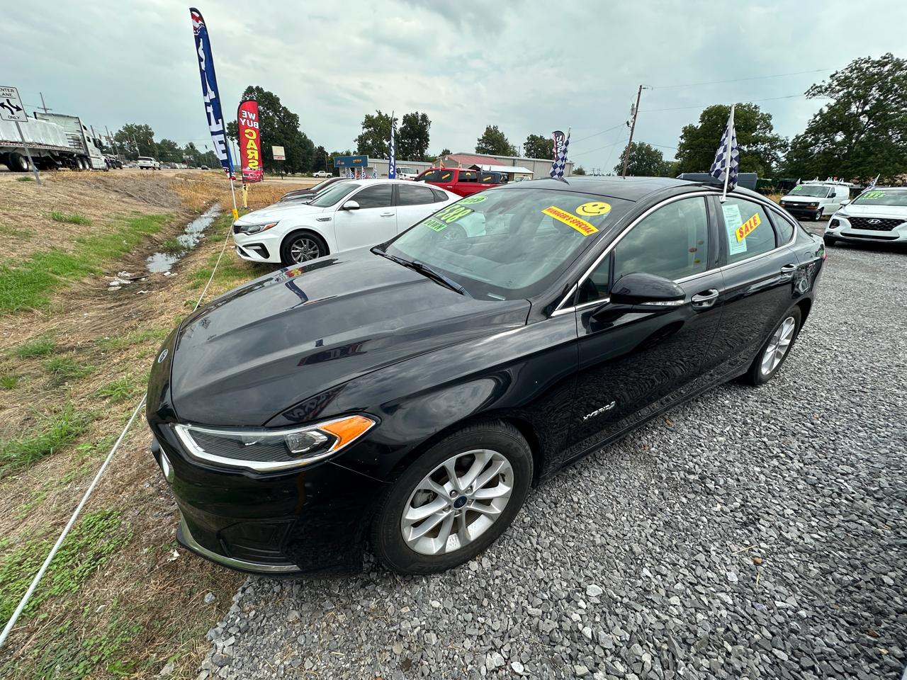 Ford Fusion Hybrid SEL FWD 2019