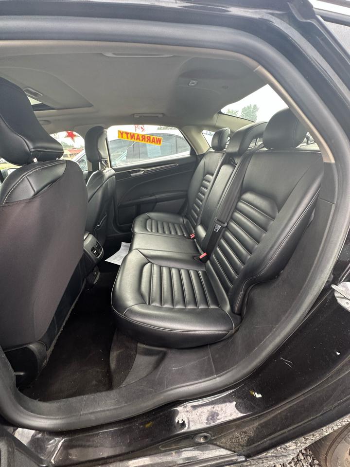 Ford Fusion Hybrid SEL FWD 2019